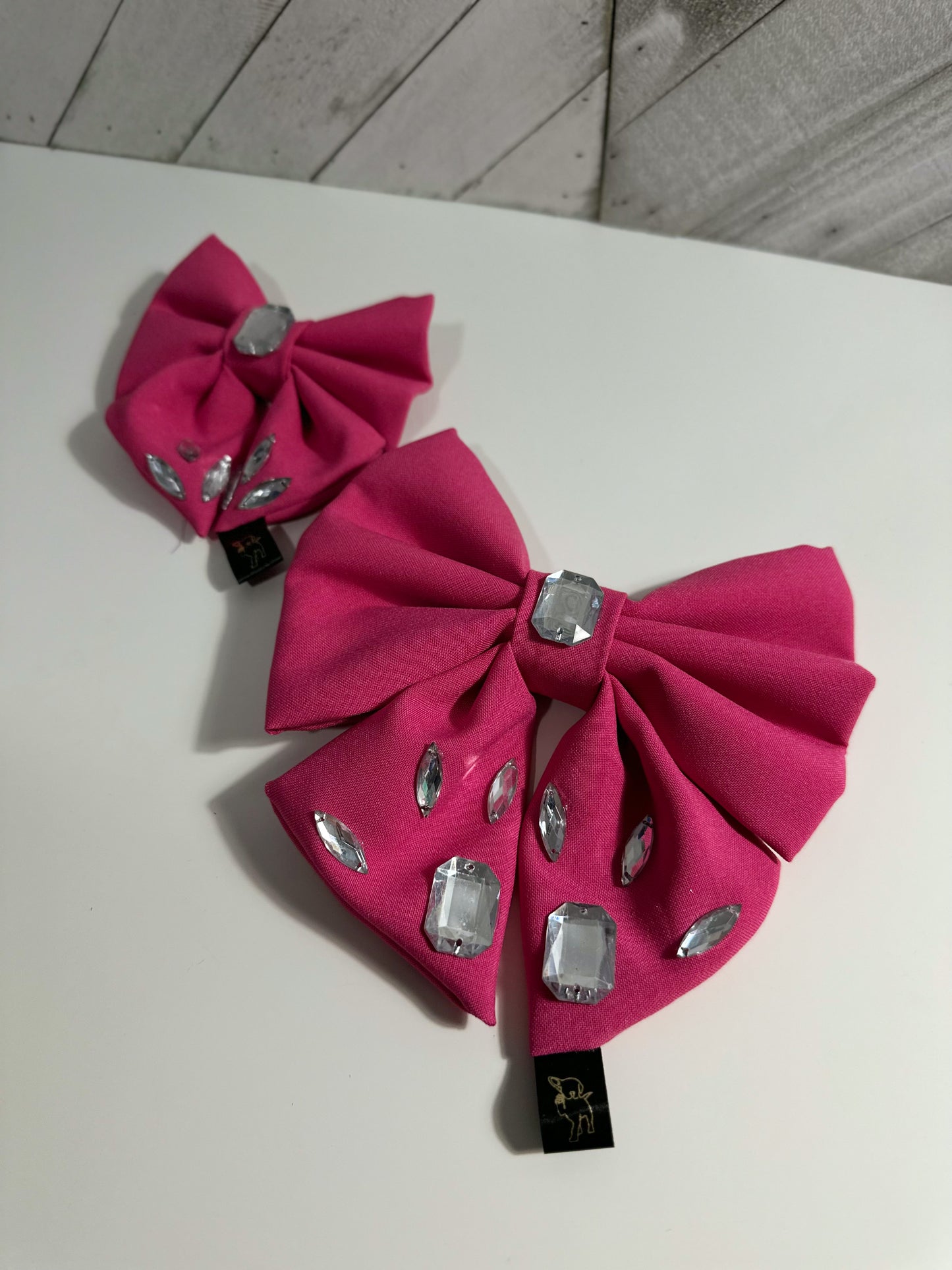 XO Fuchsia Sailor Bow